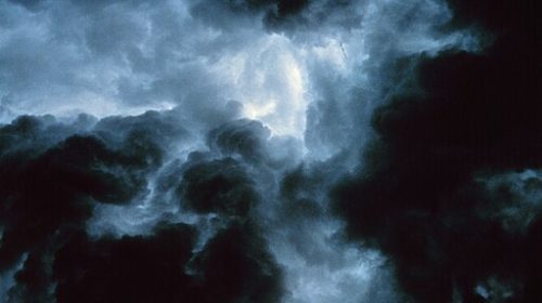 Turbulent gust front